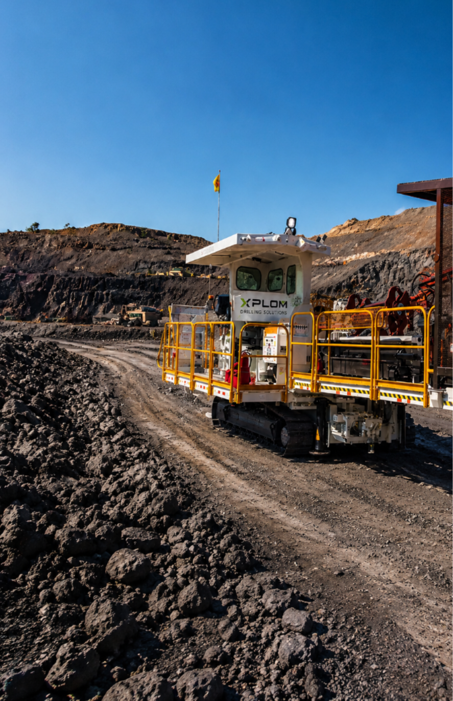 EDM HXR 40 horizontal reverse circulation drilling rig mine drainage application
